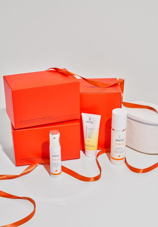 Image giftbox set 2 Hydrate (incl. gratis cleanser t.w.v. 39,50)